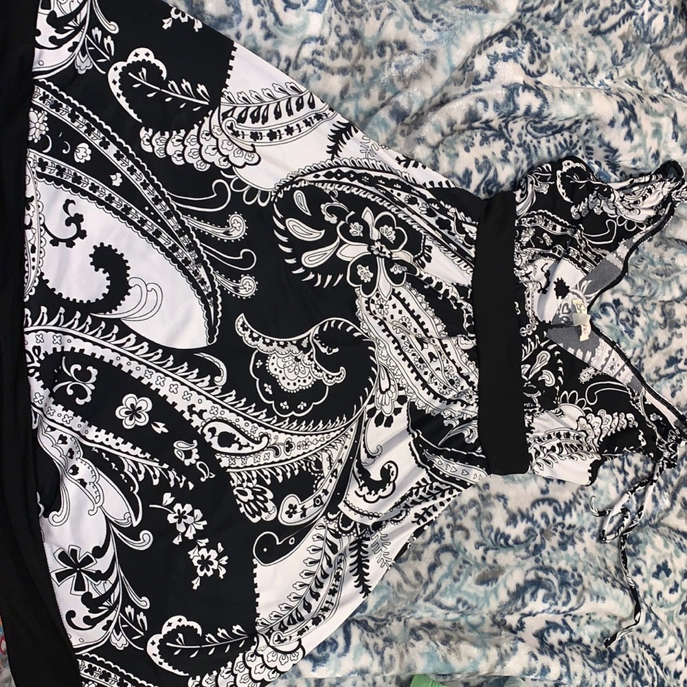 GORGEOUS paisley printed y2k dress. PRICE IS FIRM